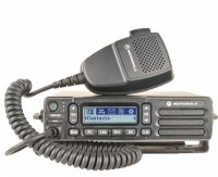 Motorola DEM-500 Rádio Transceptor Móvel DMR - Clique para ampliar a foto